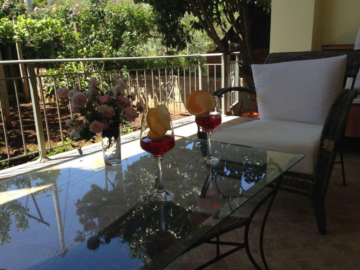 Angela Apartments Ksamil Dış mekan fotoğraf